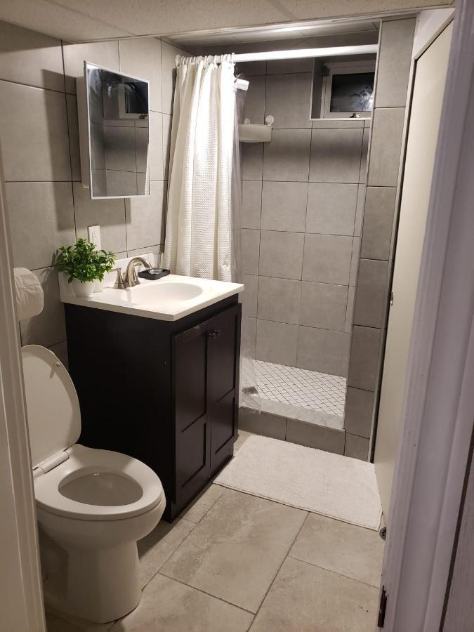 2Plex, Choose, 1Of 2 Entire Units Apparts Hamilton Esterno foto